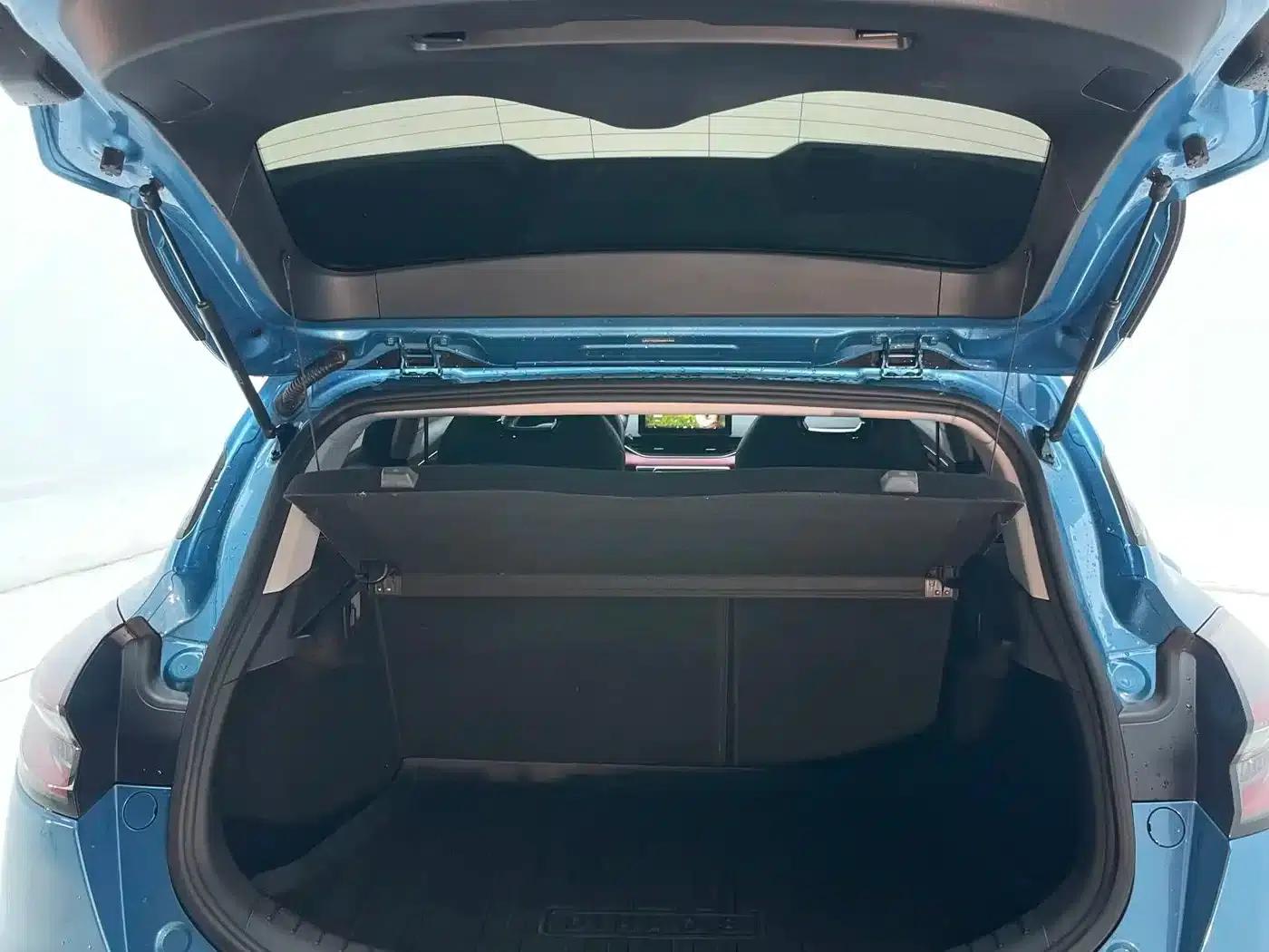 Geely Emgrand S 2021 1.4T CVT Premium Edition — миниатюра 27