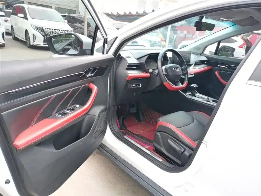 Geely Emgrand S 2021 1.4T CVT Luxury Edition — миниатюра 16
