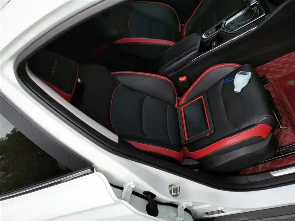 Geely Emgrand S 2021 1.4T CVT Luxury Edition — миниатюра 25