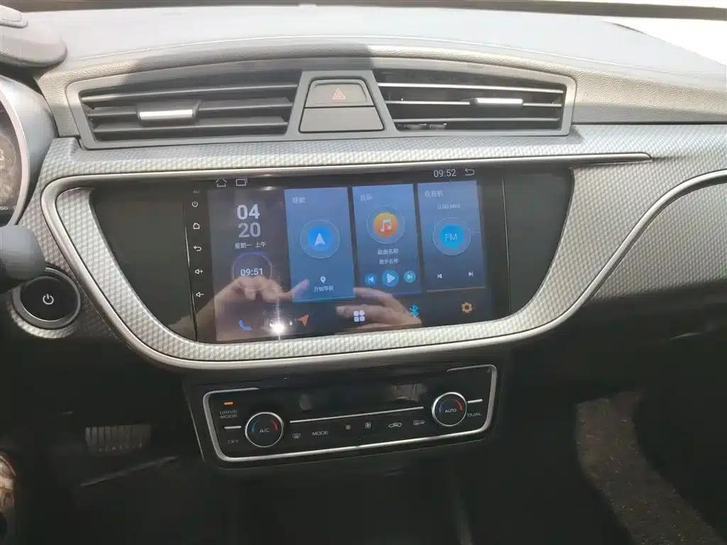 Geely Emgrand EV Pro 2022 Online Edition (Lithium Iron Phosphate) — миниатюра 13