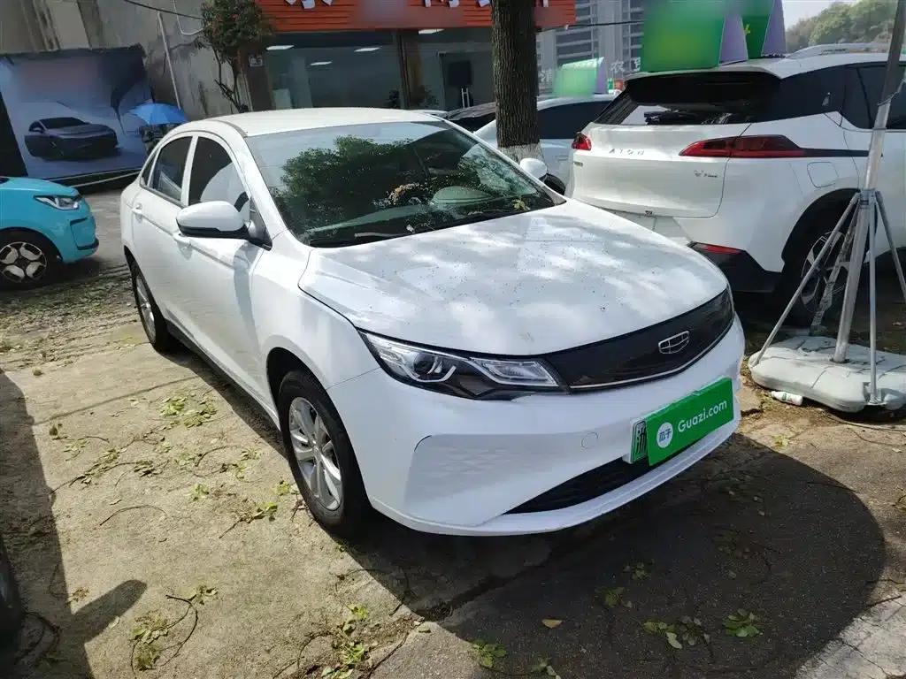 Geely Emgrand EV Pro 2022 Online Edition (Lithium Iron Phosphate) — миниатюра 4