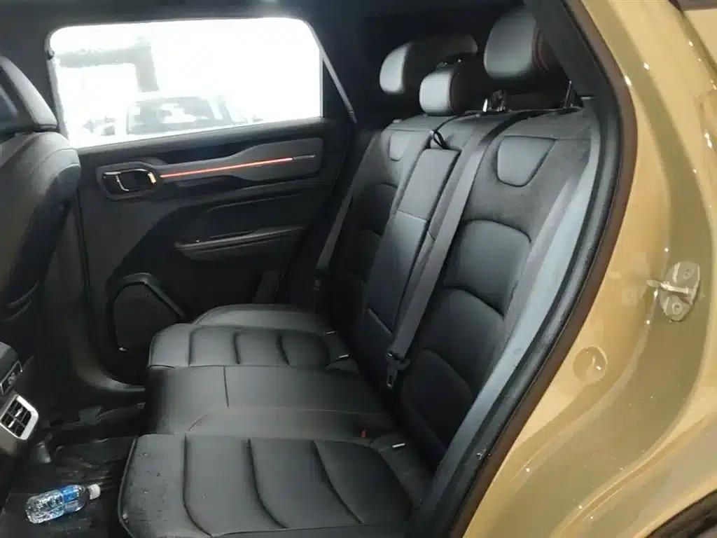 Geely Cowboy 2025 1.5TD Wild Edition — миниатюра 17