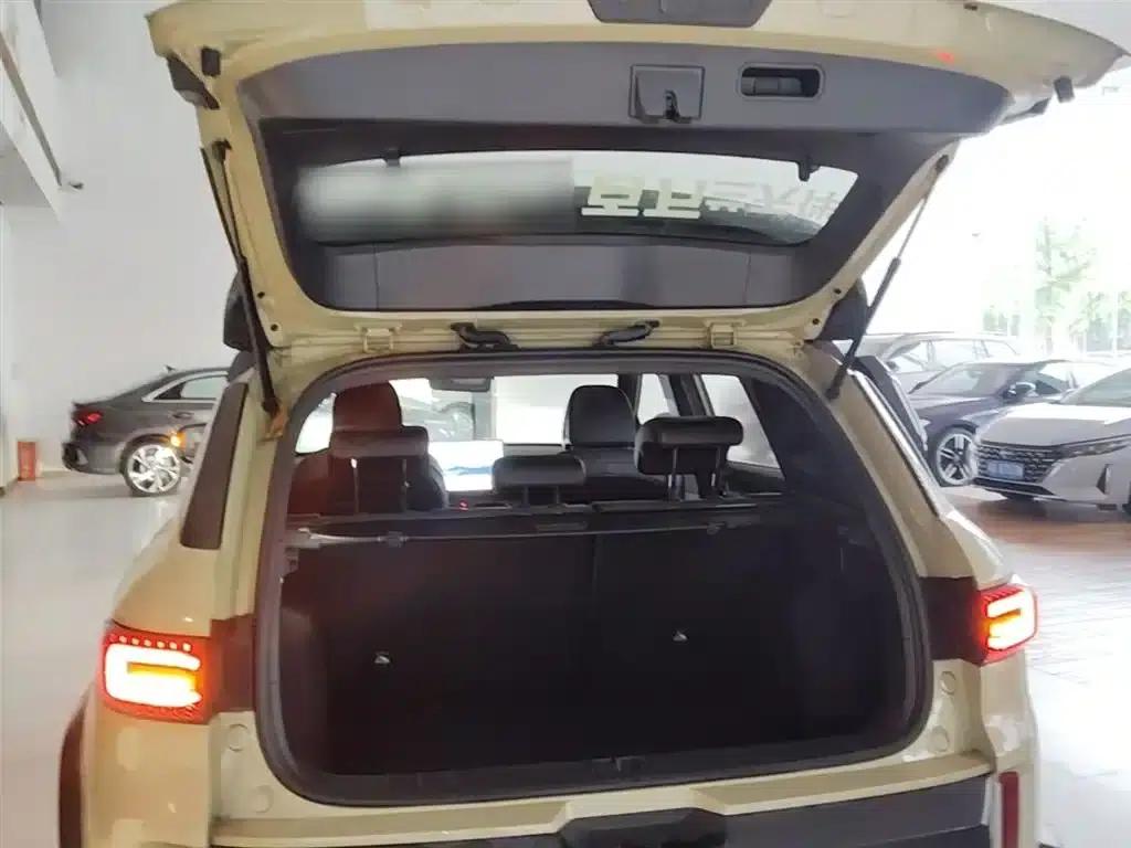 Geely Cowboy 2025 1.5TD Wild Edition — миниатюра 19
