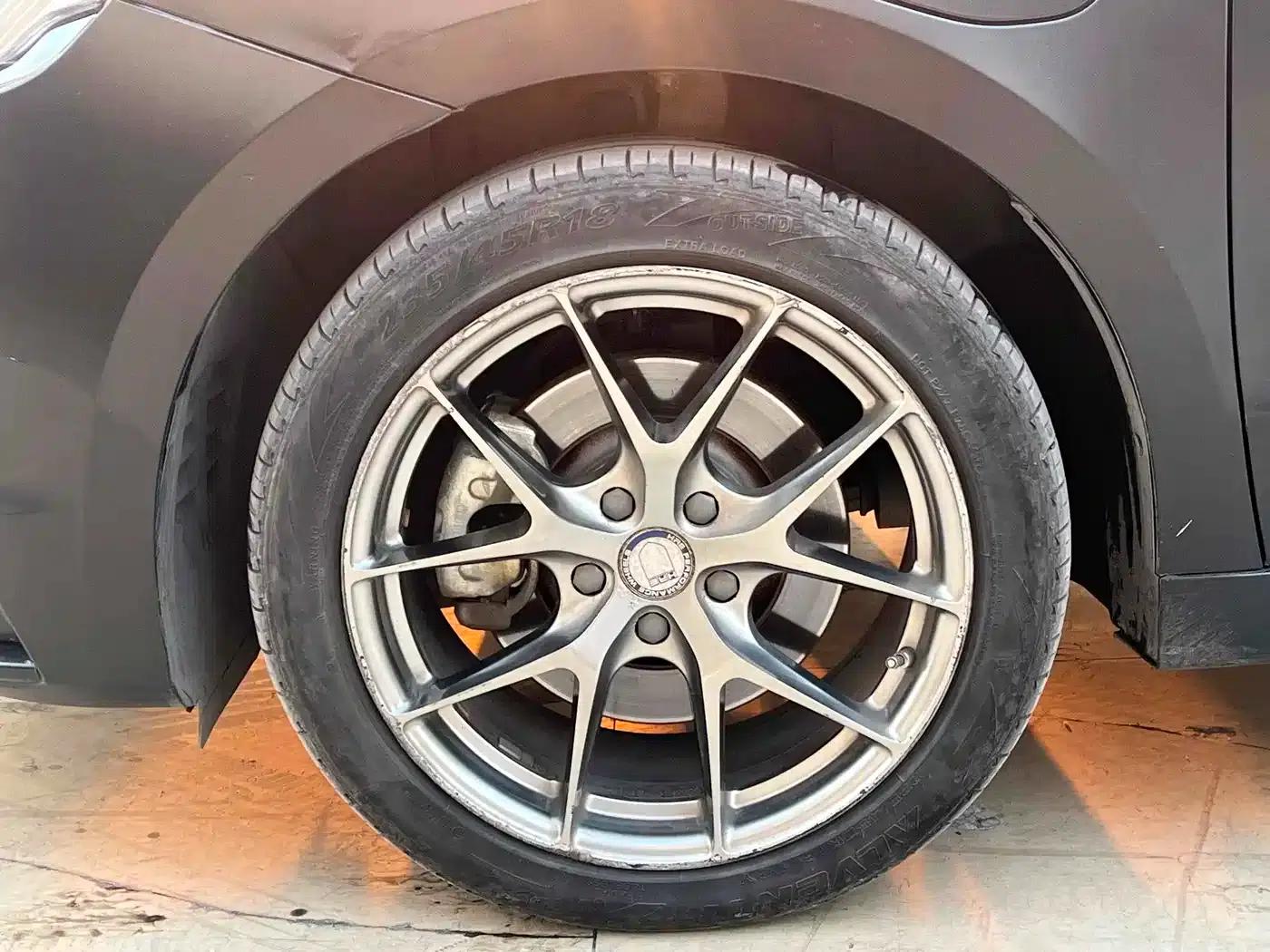 Geely Borui New Energy 2020 1.5T PHEV Premium Edition — миниатюра 8
