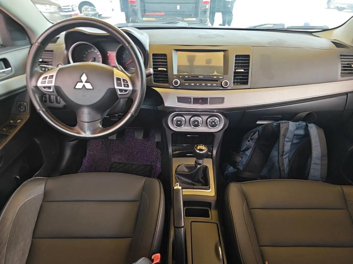 Mitsubishi Lancer EX 2015 1.8L Manual ZhiShang Edition China IV — миниатюра 13