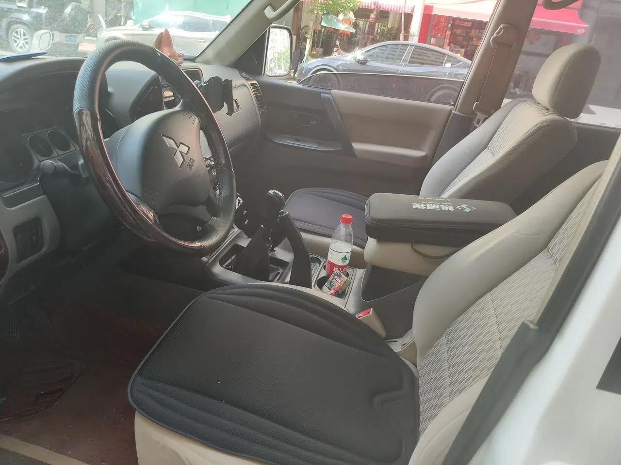 Mitsubishi Pajero 2008 V73 3.0L MT GL — миниатюра 16