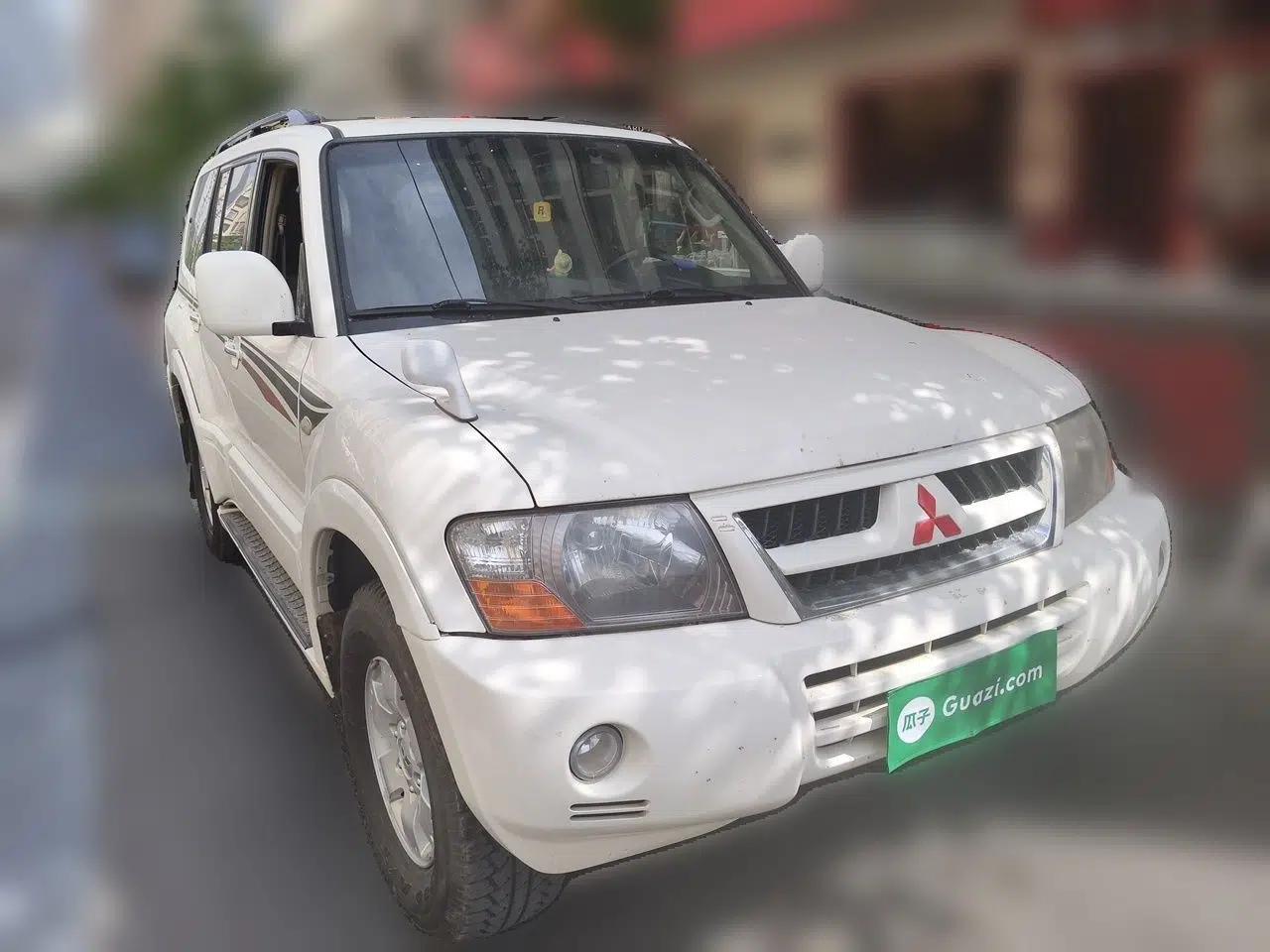 Mitsubishi Pajero 2008 V73 3.0L MT GL — миниатюра 3