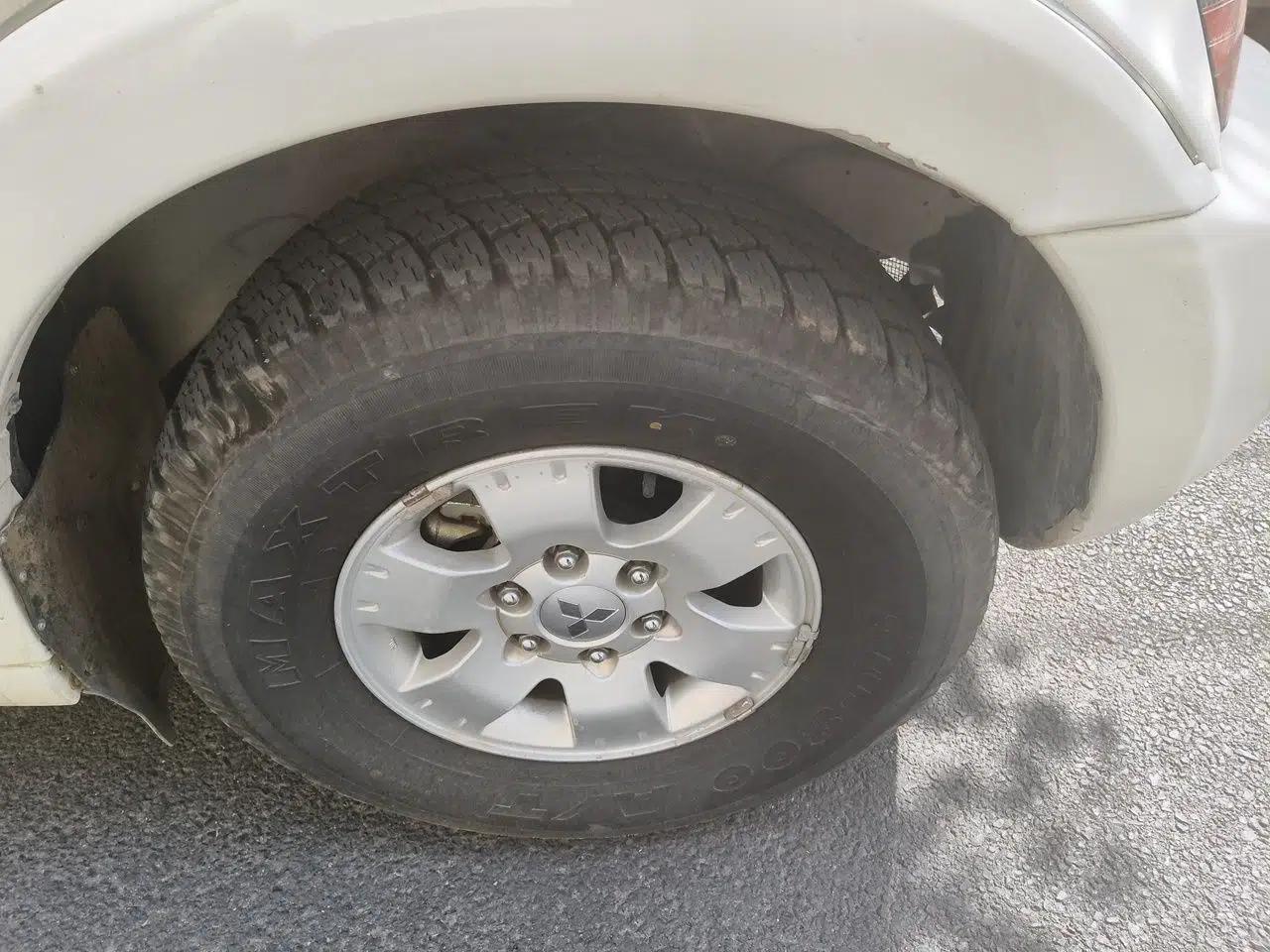 Mitsubishi Pajero 2008 V73 3.0L MT GL — миниатюра 8
