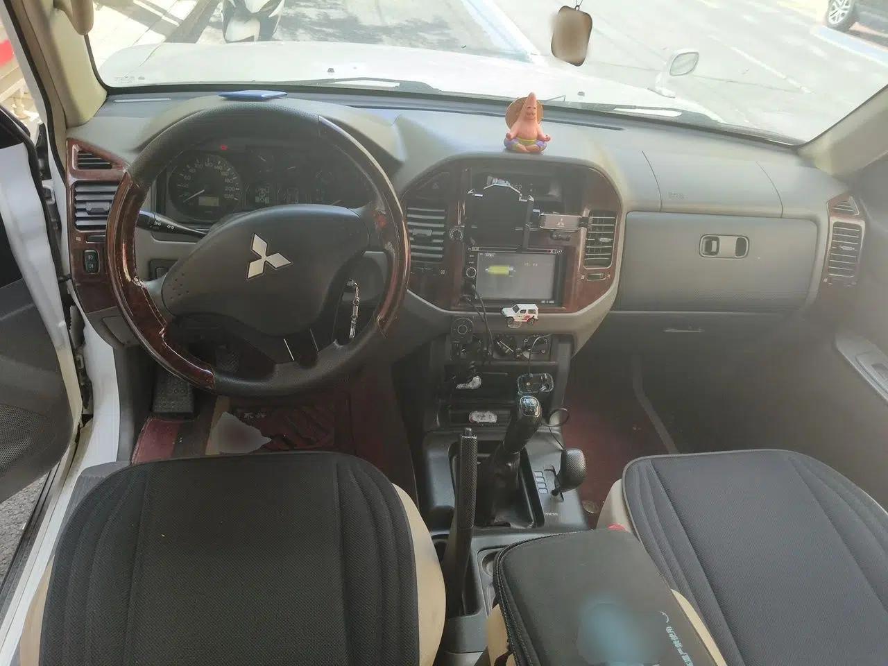 Mitsubishi Pajero 2008 V73 3.0L MT GL — миниатюра 10