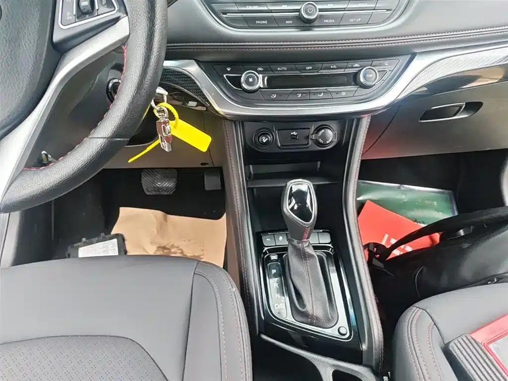 Refine S3 2017 1.6L CVT Luxury Intelligent Model — миниатюра 14