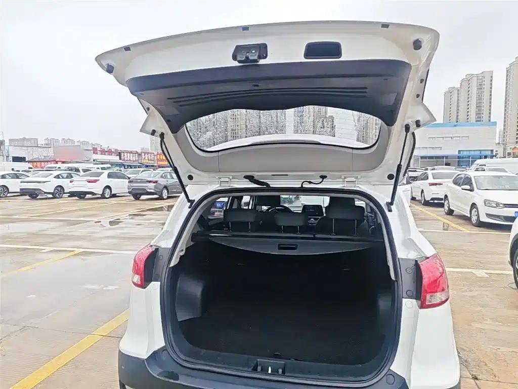 Refine S3 2017 1.6L CVT Luxury Intelligent Model — миниатюра 19
