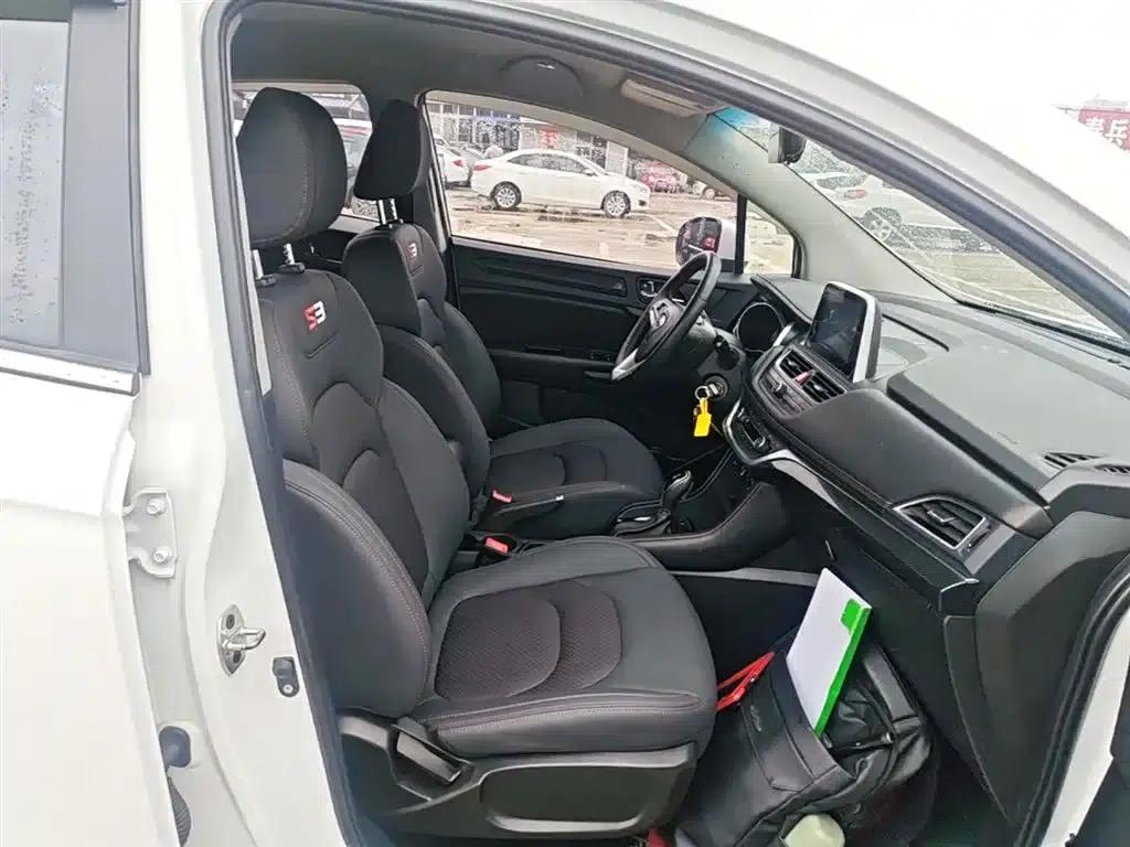 Refine S3 2017 1.6L CVT Luxury Intelligent Model — миниатюра 25