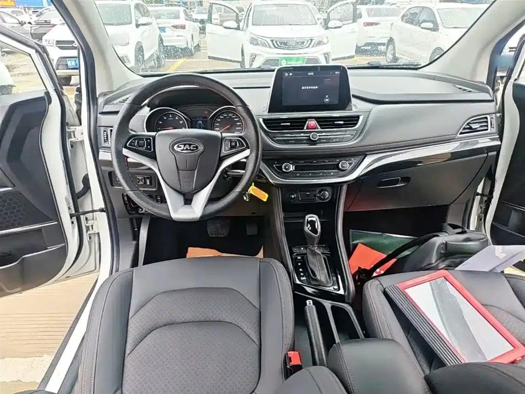 Refine S3 2017 1.6L CVT Luxury Intelligent Model — миниатюра 10
