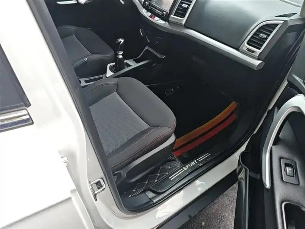 Refine S3 2016 1.5L Manual Deluxe Edition — миниатюра 11