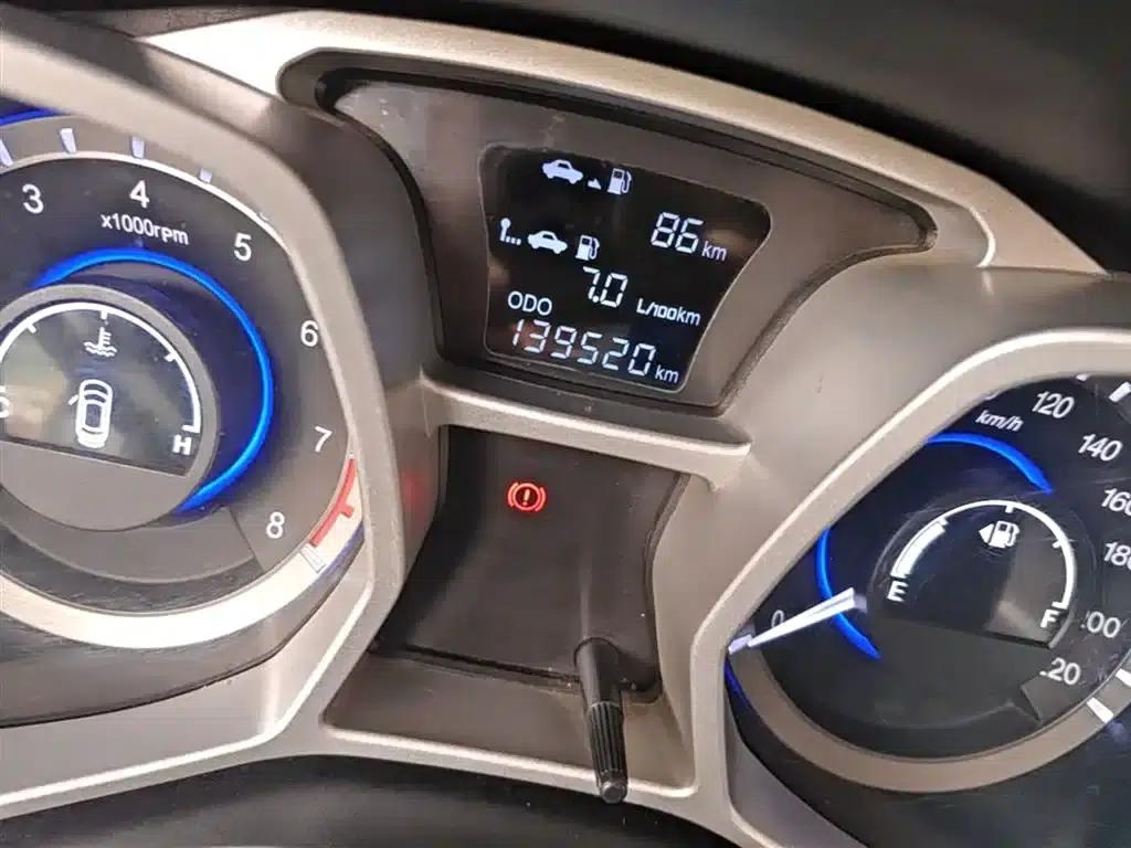 Refine S3 2016 1.5L Manual Deluxe Edition — миниатюра 19
