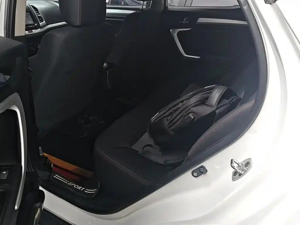 Refine S3 2016 1.5L Manual Deluxe Edition — миниатюра 24