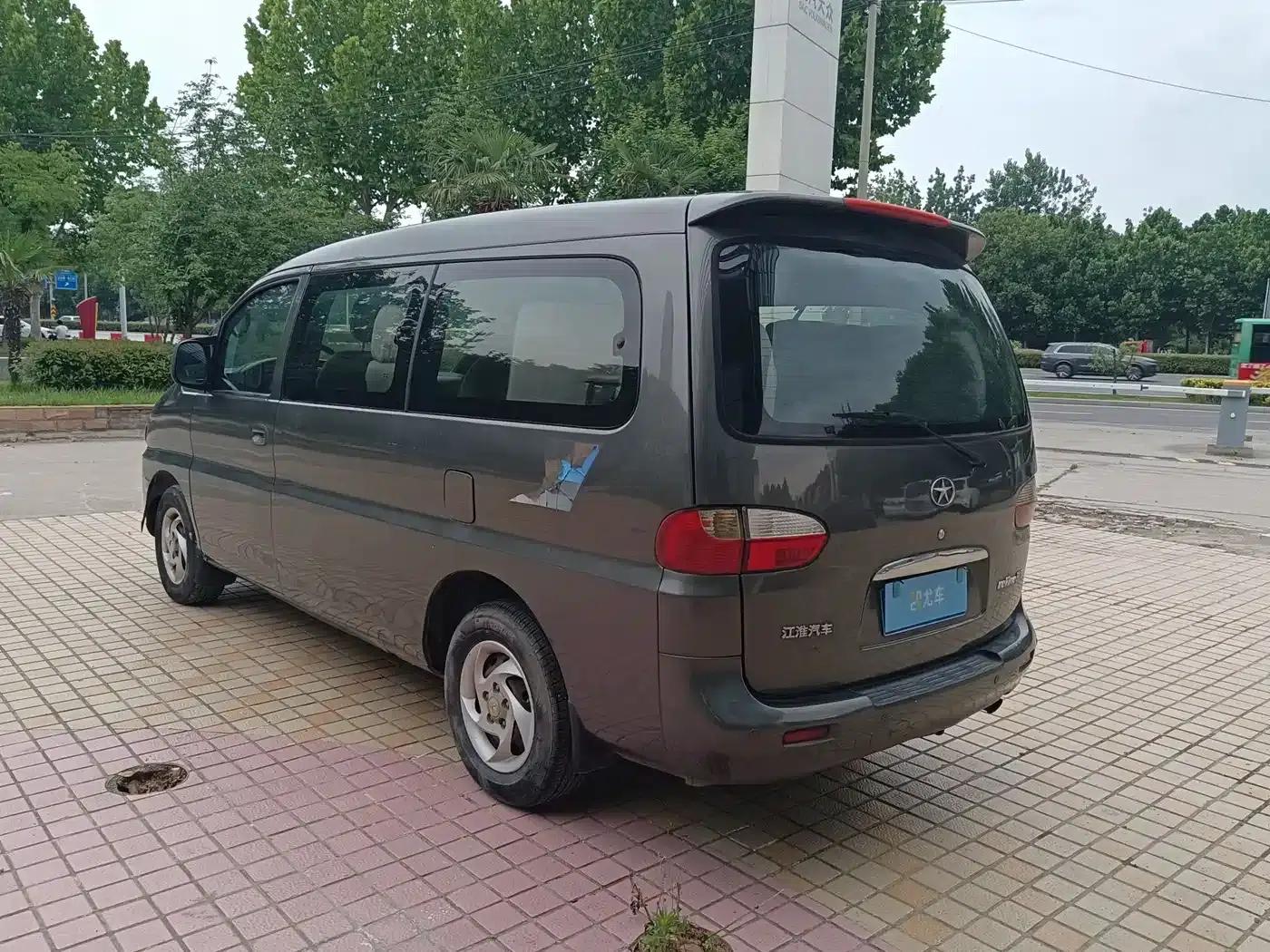 Refine 2011 2.0L Shuttle Gasoline Comfort Edition HFC4GA3 — миниатюра 18