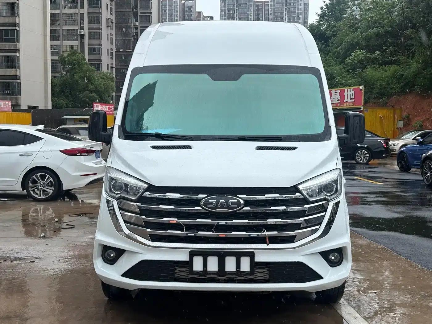 Starry 2024 2.5T Star Logistics Navigator Edition Dual-Tire High Roof 2/3 Seats D25TCIF1 — миниатюра 2