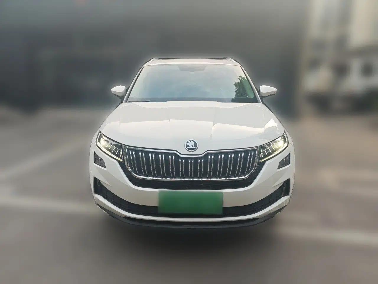Skoda Kodiaq GT 2019 TSI380 4x4 Luxury Edition China VI Standard — миниатюра 2