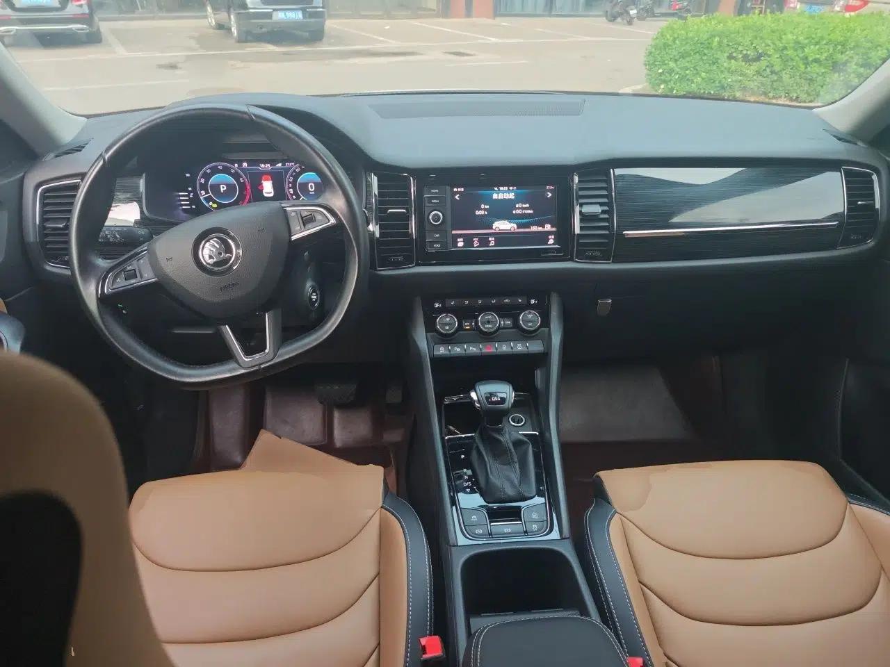 Skoda Kodiaq GT 2019 TSI380 4x4 Luxury Edition China VI Standard — миниатюра 10