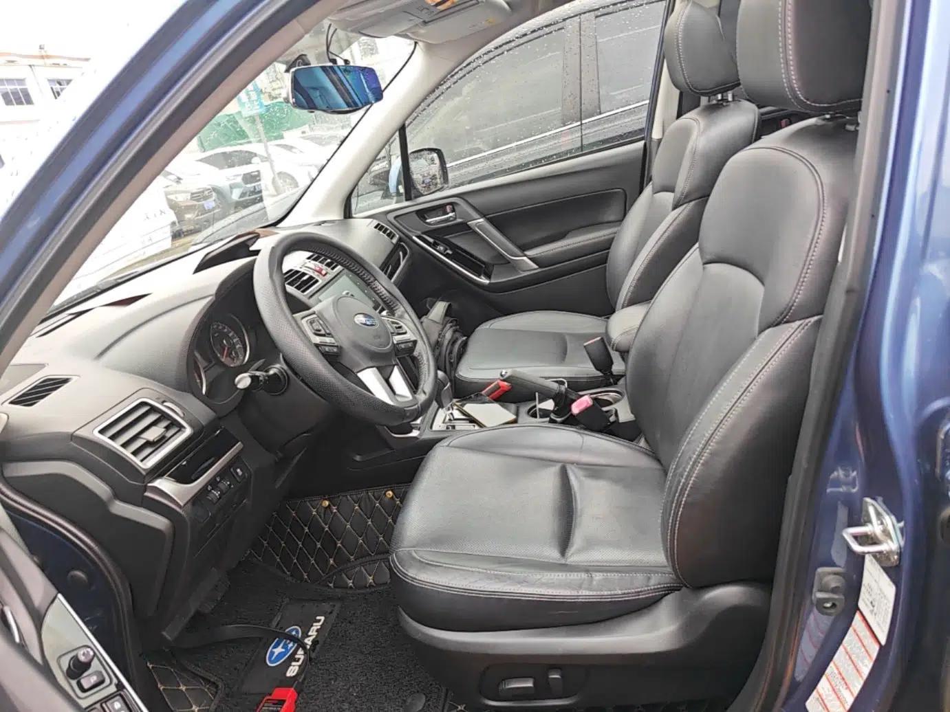 Subaru Forester 2016 2.0i Luxury Navigation Edition — миниатюра 18