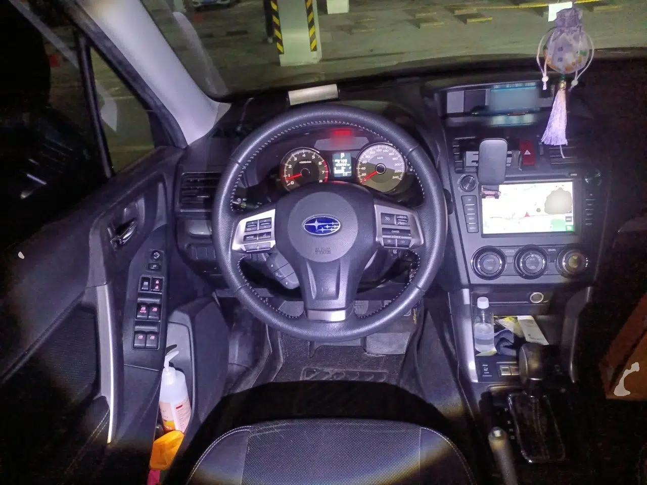 Subaru Forester 2013 2.5i Automatic Luxury Navigation Edition — миниатюра 11