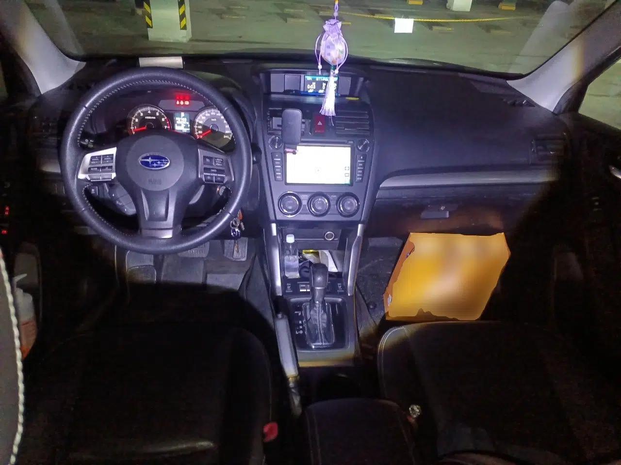 Subaru Forester 2013 2.5i Automatic Luxury Navigation Edition — миниатюра 10