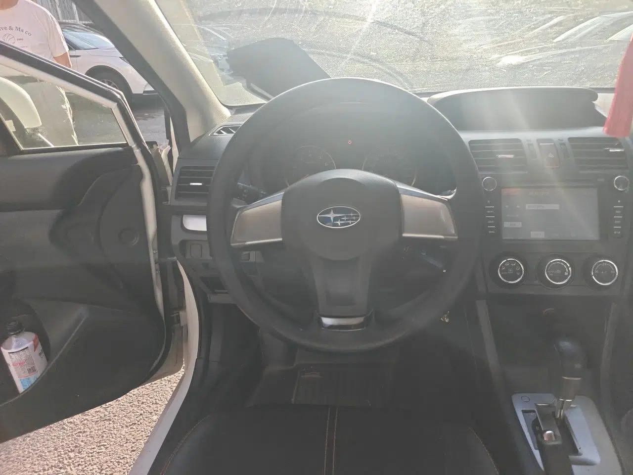 Subaru XV 2014 2.0i Comfort Edition — миниатюра 11