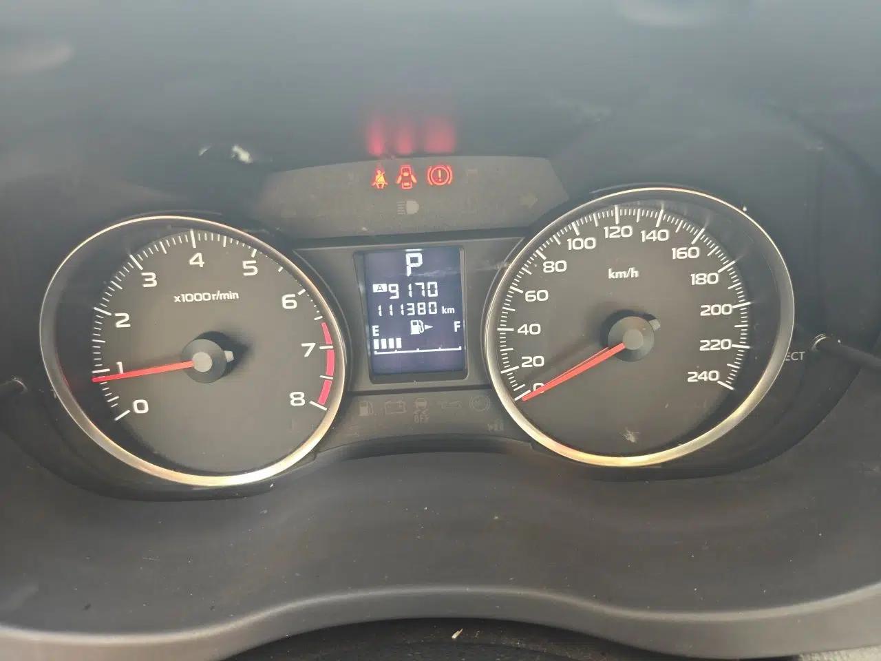 Subaru XV 2014 2.0i Comfort Edition — миниатюра 12