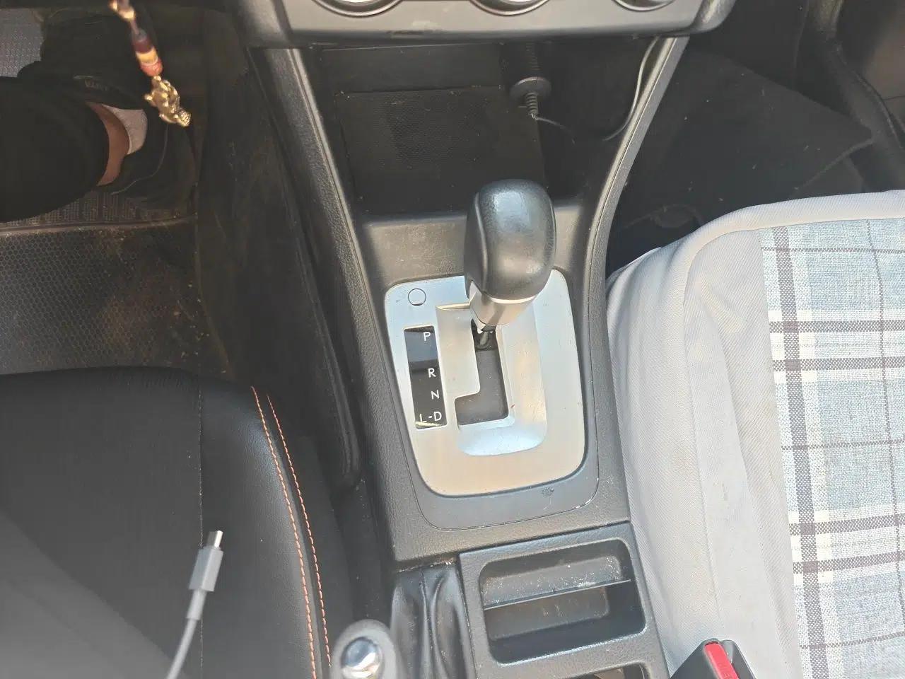 Subaru XV 2014 2.0i Comfort Edition — миниатюра 15
