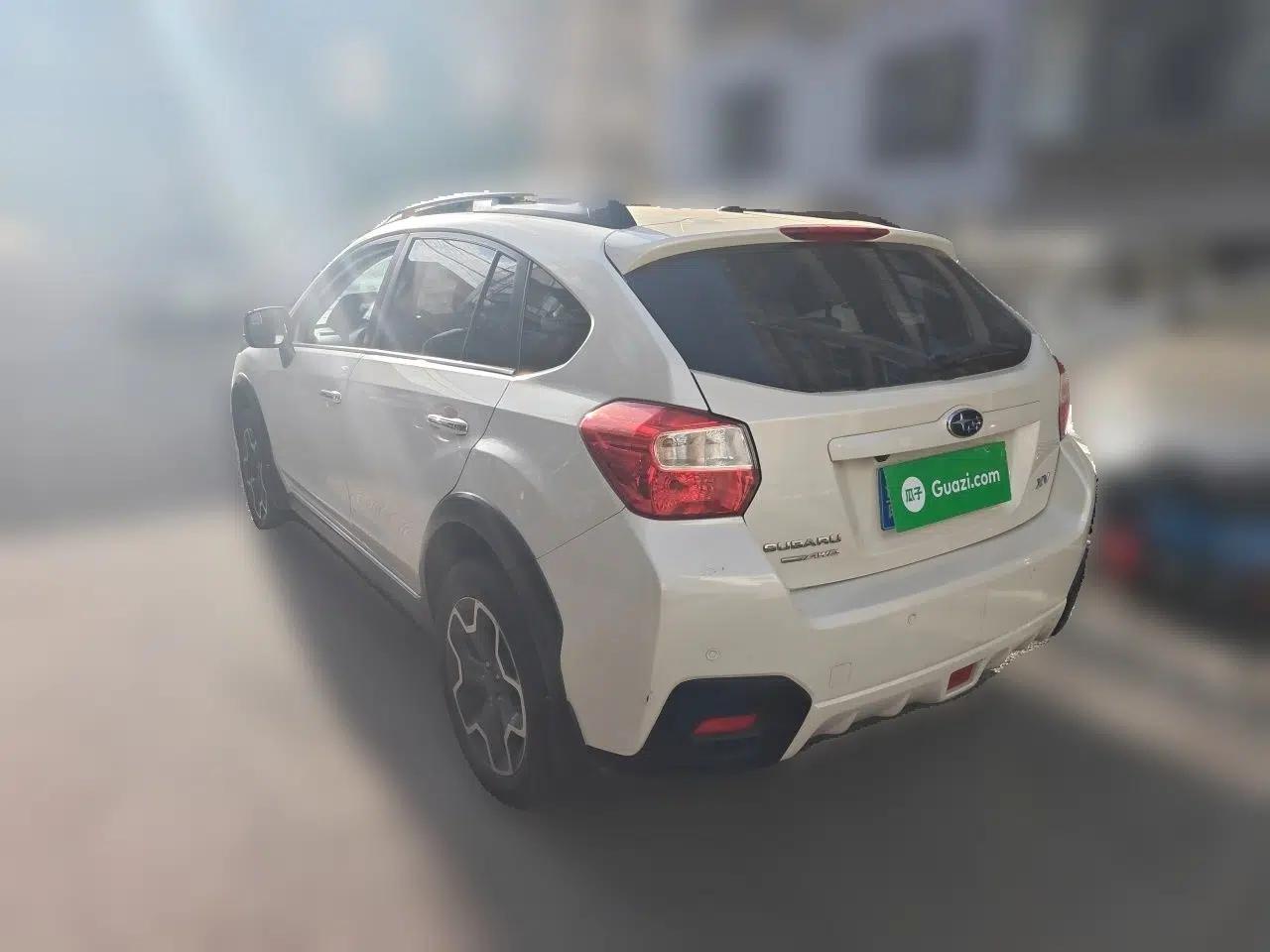 Subaru XV 2014 2.0i Comfort Edition — миниатюра 4