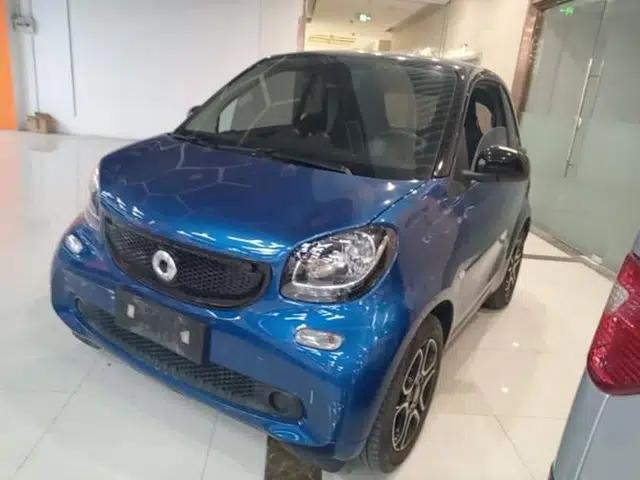 smart fortwo 2016 0.9T 66kW Hardtop Pioneer Edition