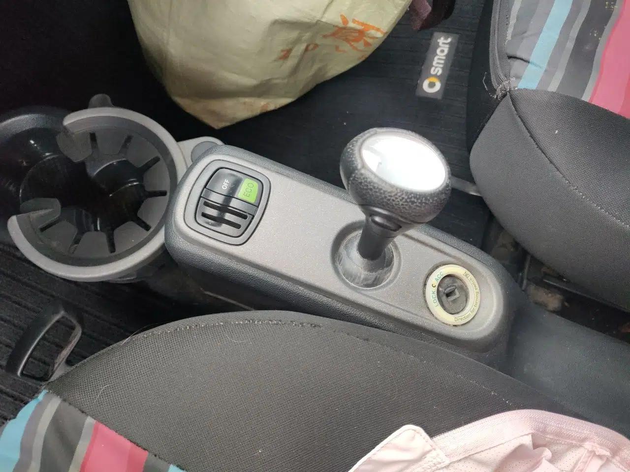 smart fortwo 2014 1.0 MHD Hardtop BoConcept Special Edition — миниатюра 15