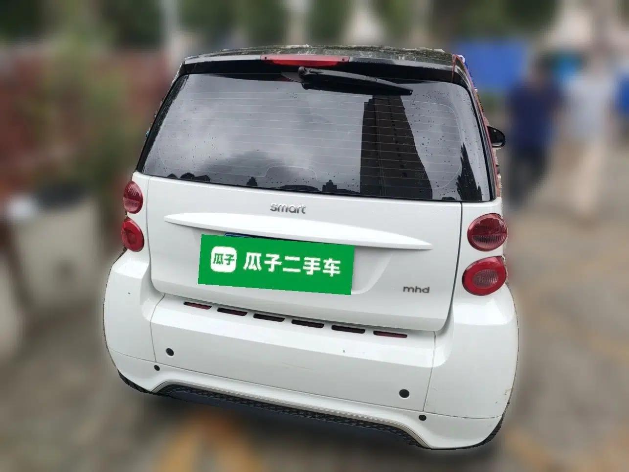 smart fortwo 2014 1.0 MHD Hardtop BoConcept Special Edition — миниатюра 5
