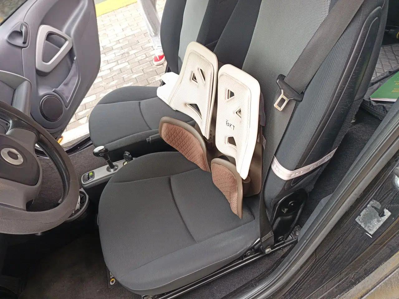 smart fortwo 2012 1.0 MHD Hardtop Standard Edition — миниатюра 18