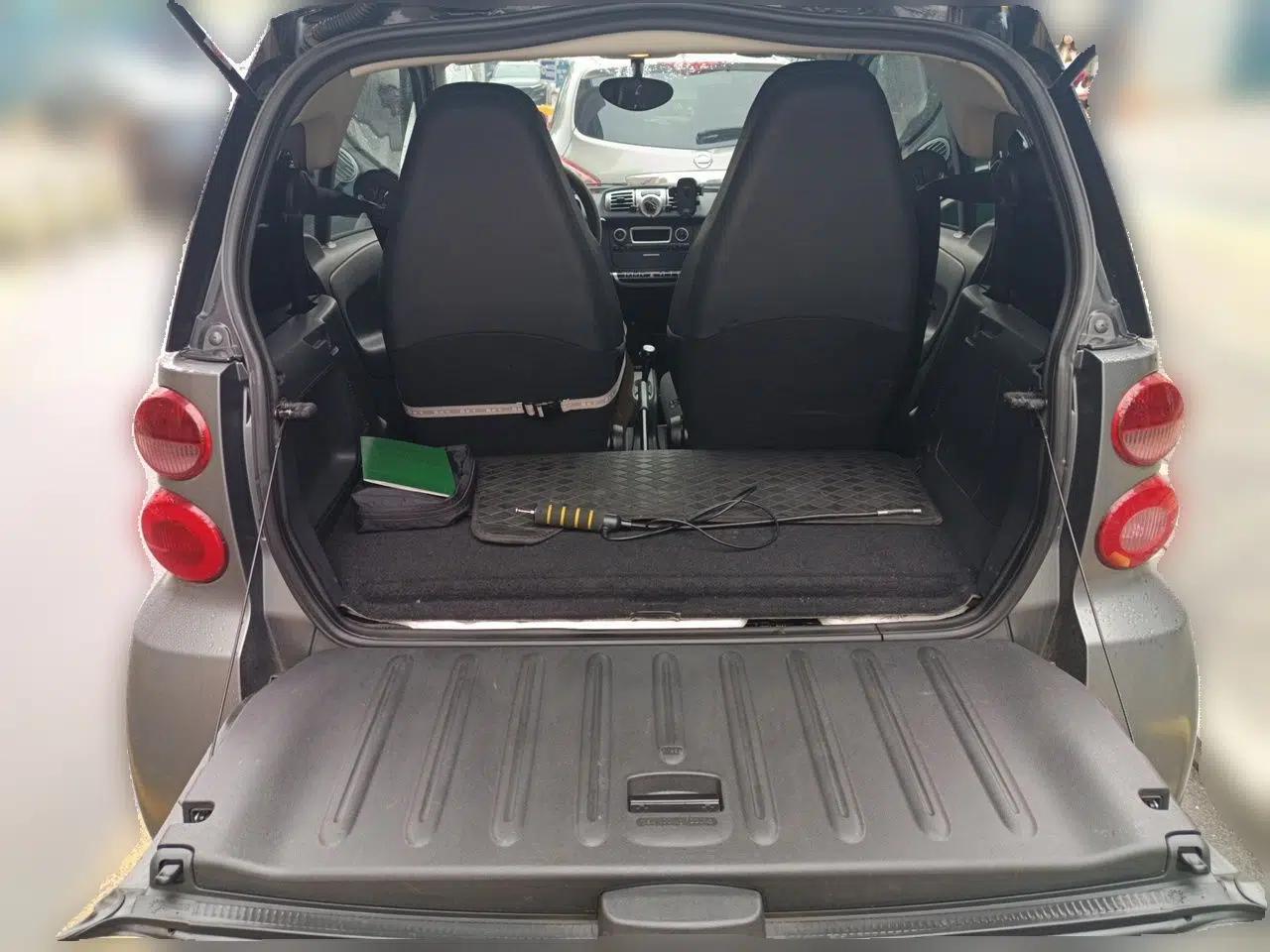 smart fortwo 2012 1.0 MHD Hardtop Standard Edition — миниатюра 20