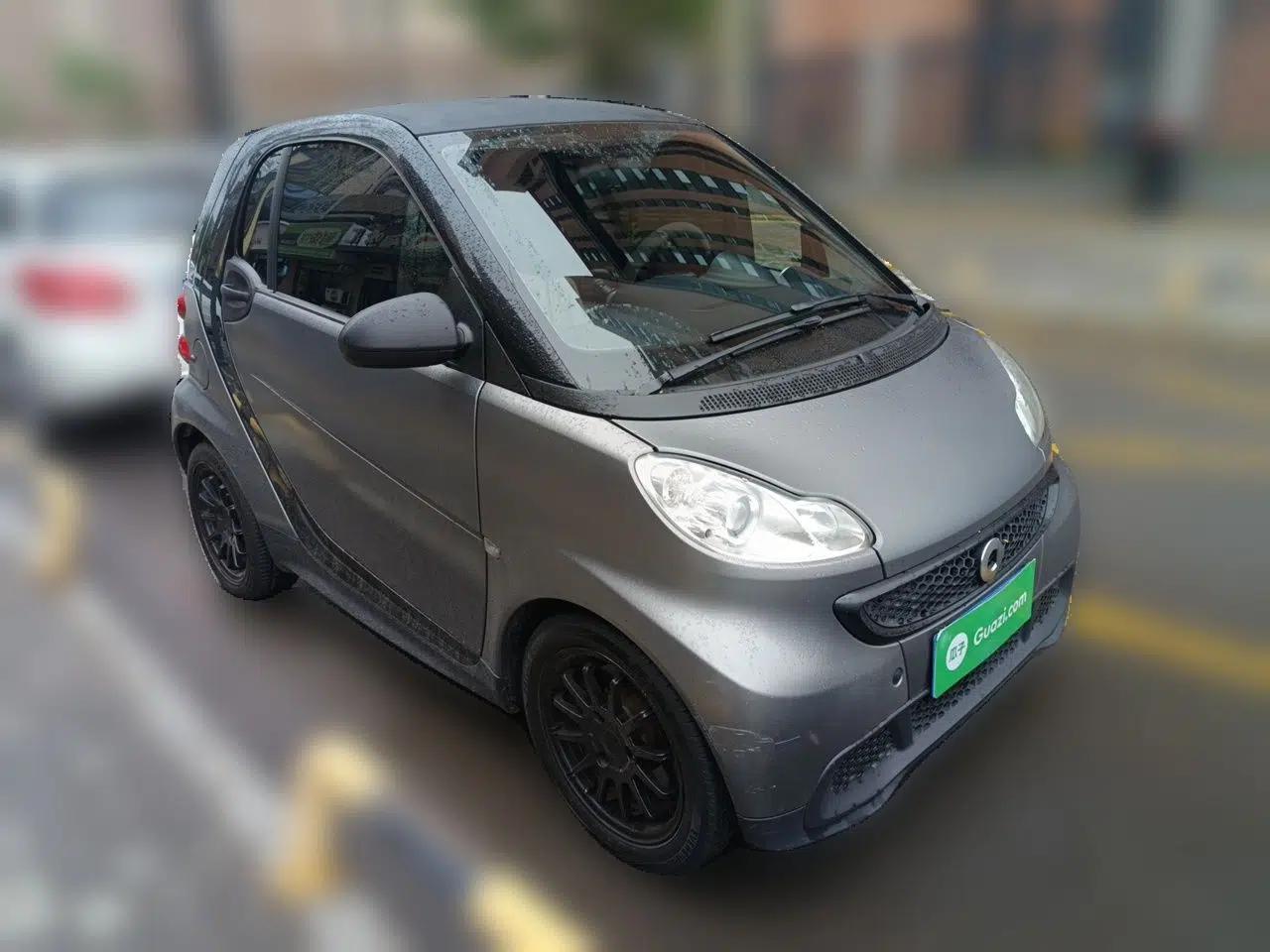 smart fortwo 2012 1.0 MHD Hardtop Standard Edition — миниатюра 3