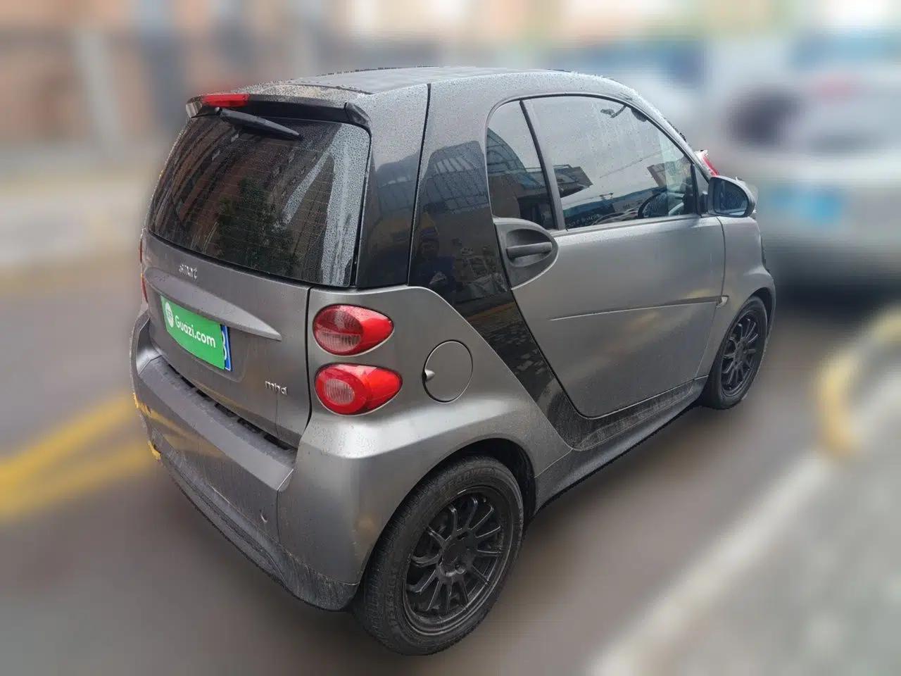 smart fortwo 2012 1.0 MHD Hardtop Standard Edition — миниатюра 6