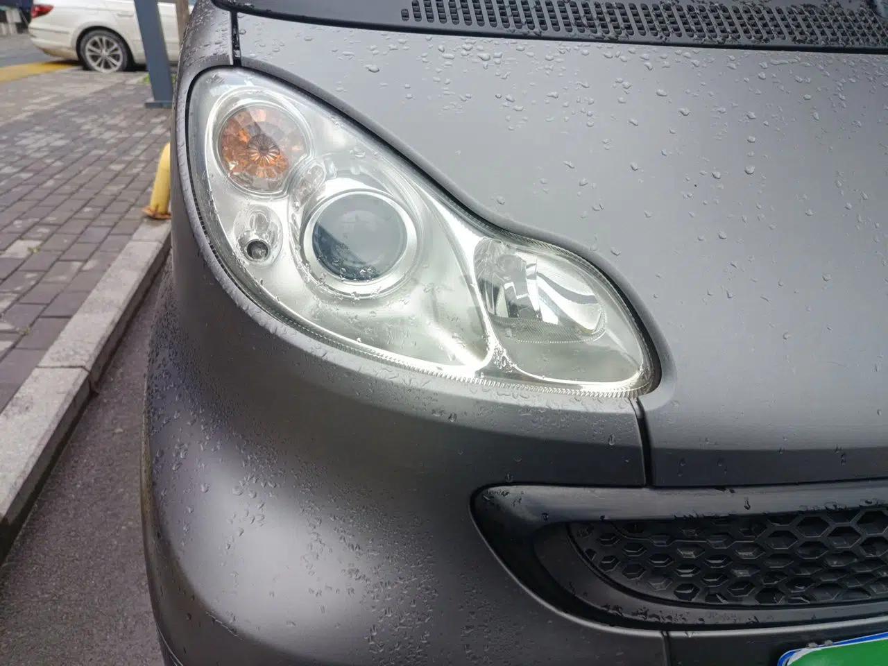 smart fortwo 2012 1.0 MHD Hardtop Standard Edition — миниатюра 7