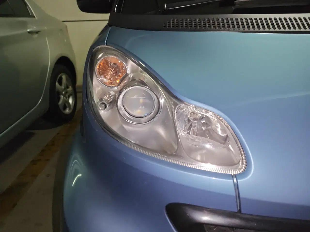 smart fortwo 2012 1.0 MHD Hardtop Standard Edition — миниатюра 7