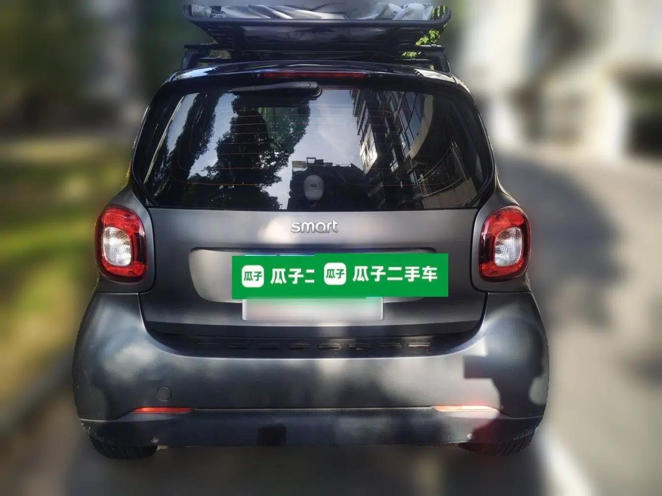 smart fortwo 2018 1.0L 52 kW Yaojin Special Edition China V Standard — миниатюра 5