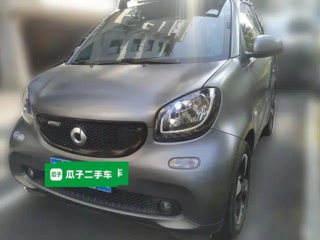 smart fortwo 2018 1.0L 52 kW Yaojin Special Edition China V Standard