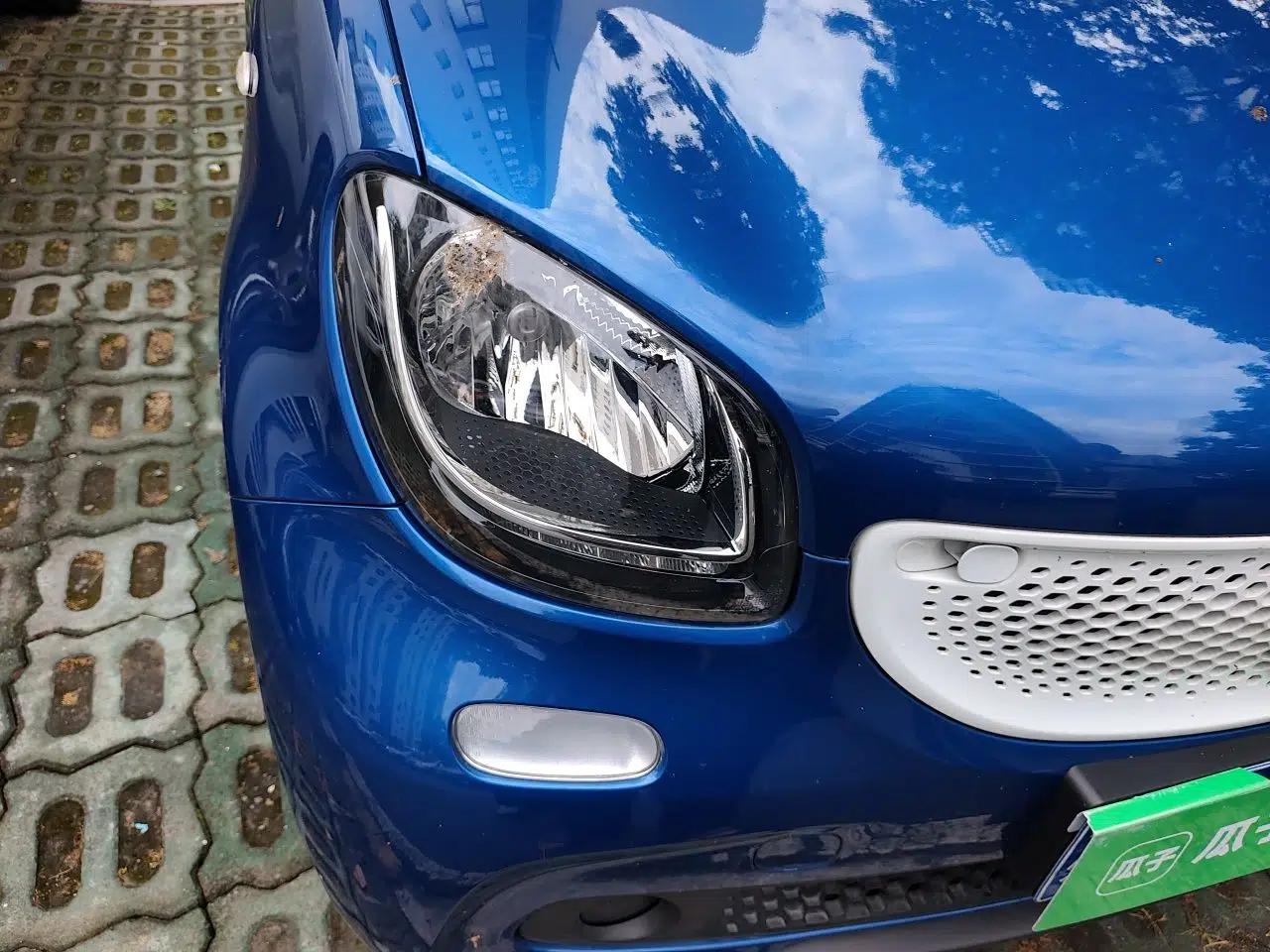 smart forfour 2016 1.0L 52 kW Passion Edition — миниатюра 7