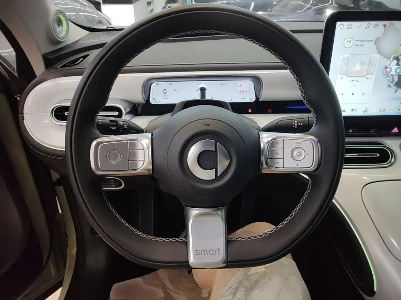 smart #1 2022 Premium Edition — миниатюра 14