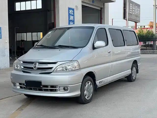Grace 2016 2.2L Classic Edition Luxury Long Wheelbase 10-Seater