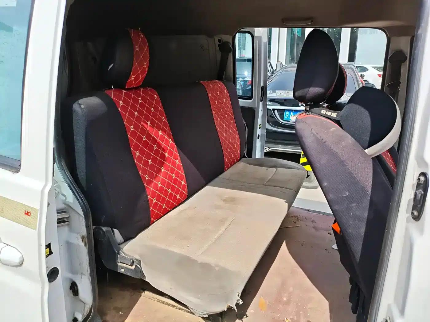 Little Sea Lion X30 2018 Model 1.3L Van Comfort Edition DLCG12 — миниатюра 11