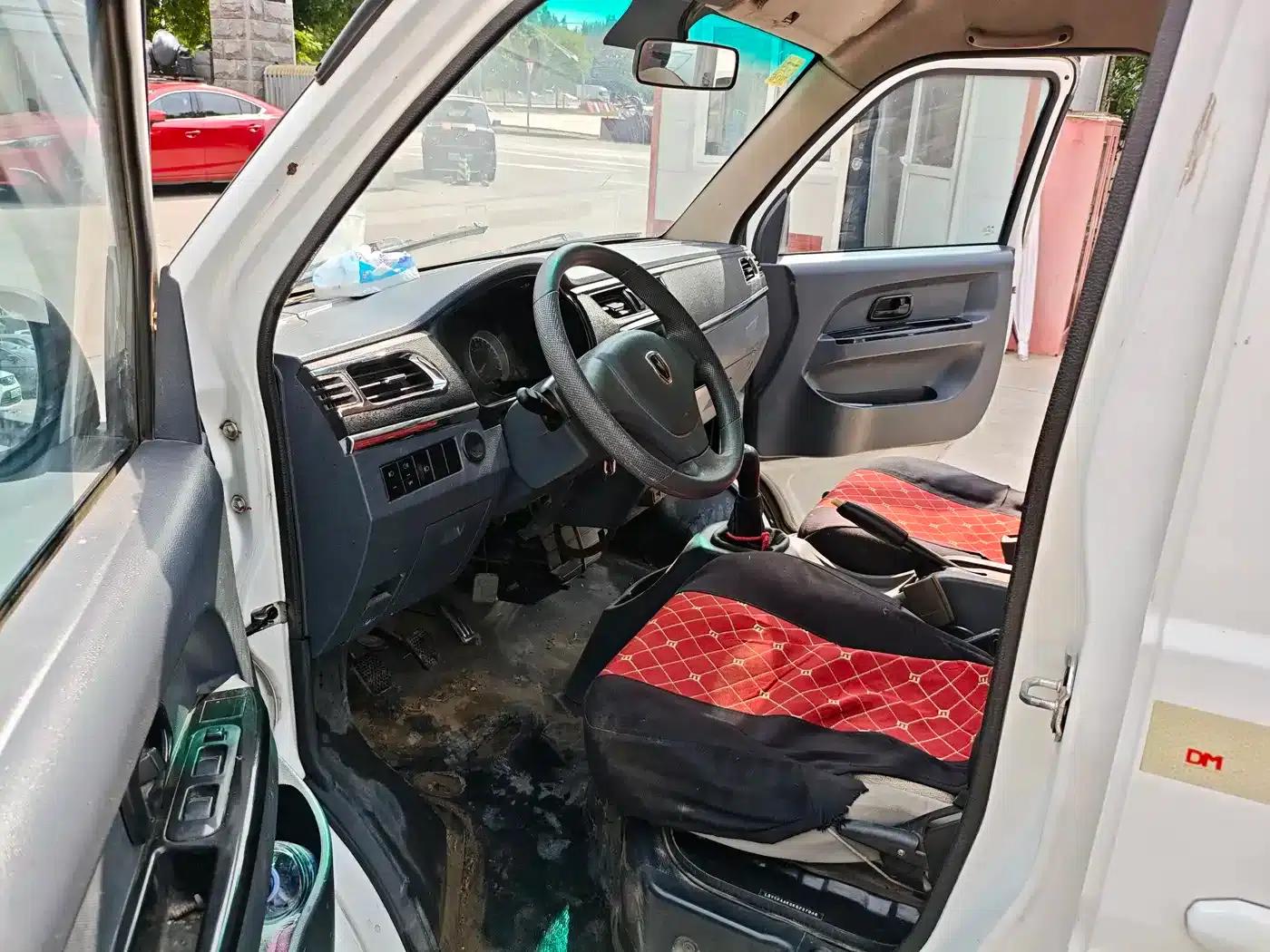 Little Sea Lion X30 2018 Model 1.3L Van Comfort Edition DLCG12 — миниатюра 7