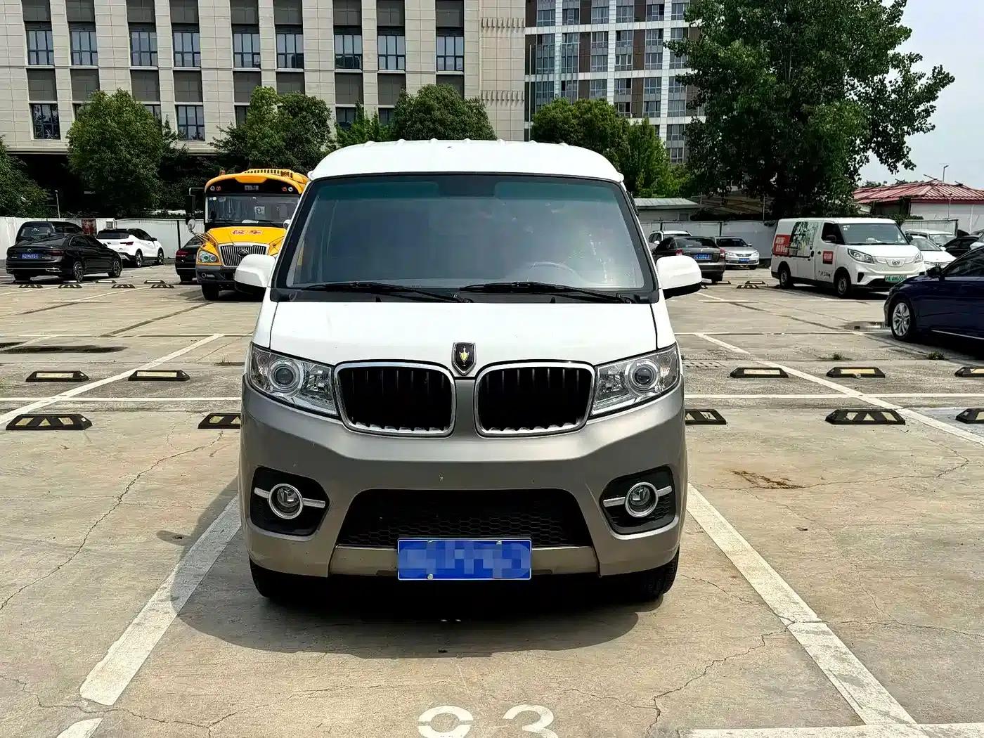 Little Sea Lion X30 2021 Model 1.5L Wealth-Type Van (National VI Emission Standard) SWC15M — миниатюра 2