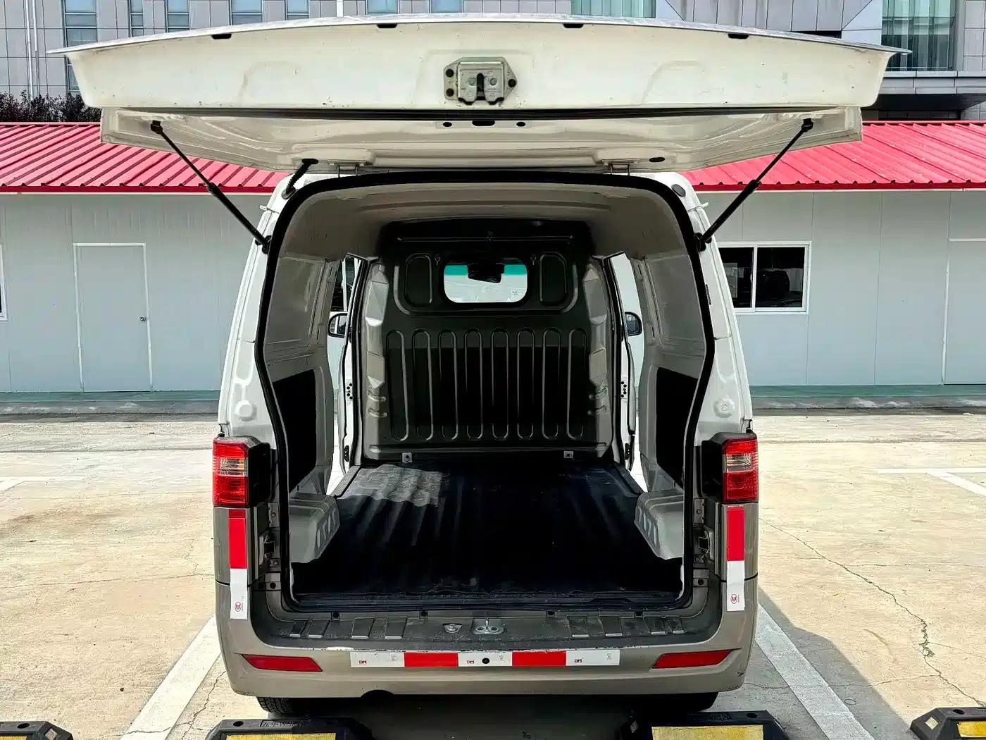 Little Sea Lion X30 2021 Model 1.5L Wealth-Type Van (National VI Emission Standard) SWC15M — миниатюра 10