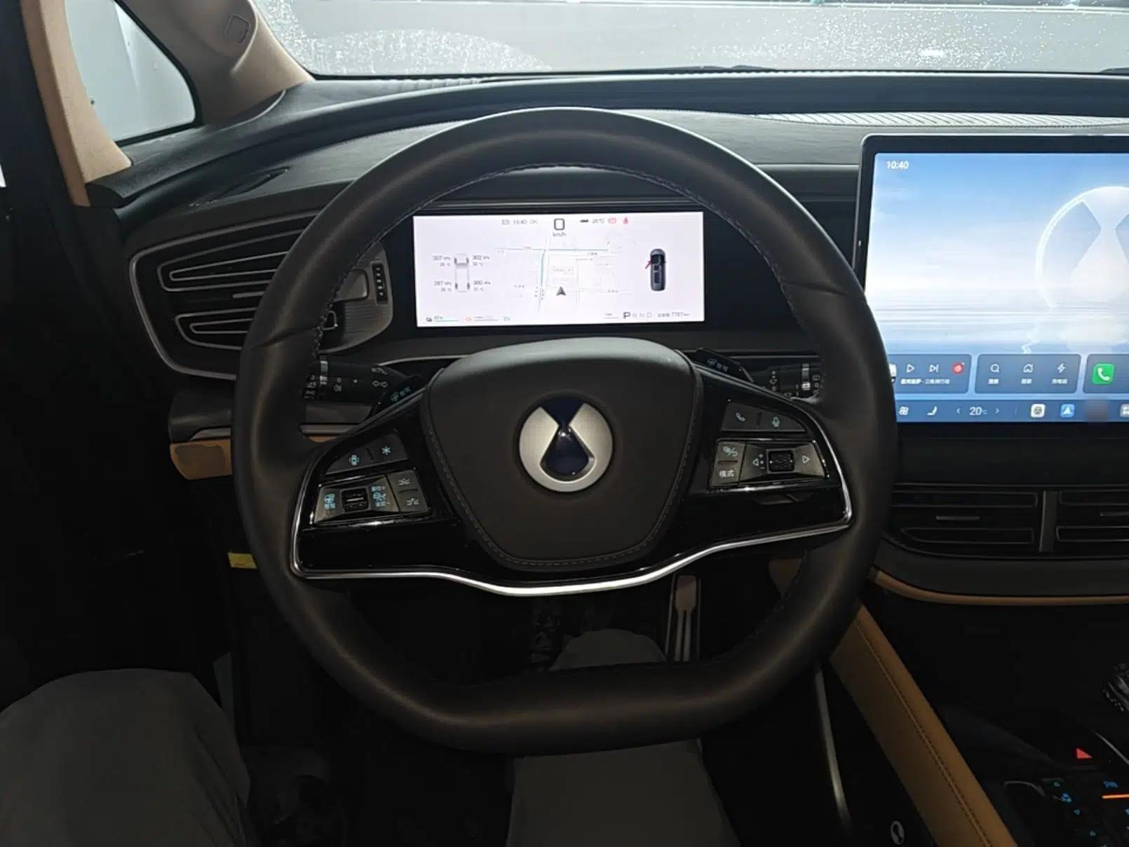 Denza D9 2025 DM-i Intelligent Drive 1020 Four-Wheel Drive Prestige Model — миниатюра 14